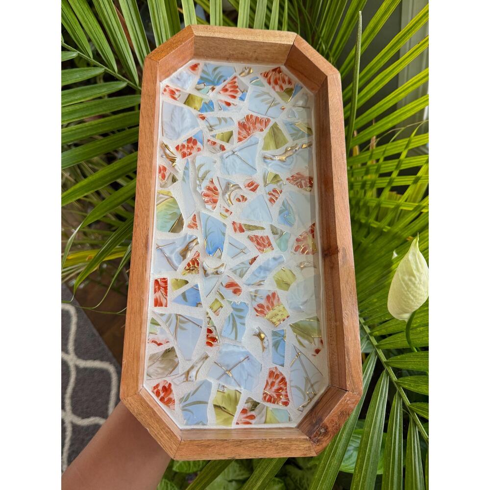 Fragmented Floral Tray